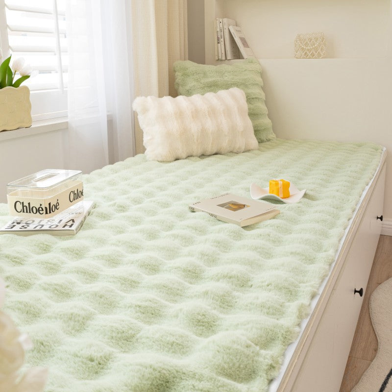 Bouclé Windowsill Rug – Soft, Non-Slip & Washable