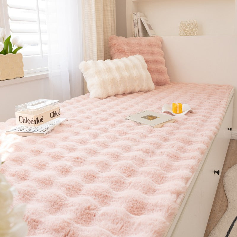 Bouclé Windowsill Rug – Soft, Non-Slip & Washable